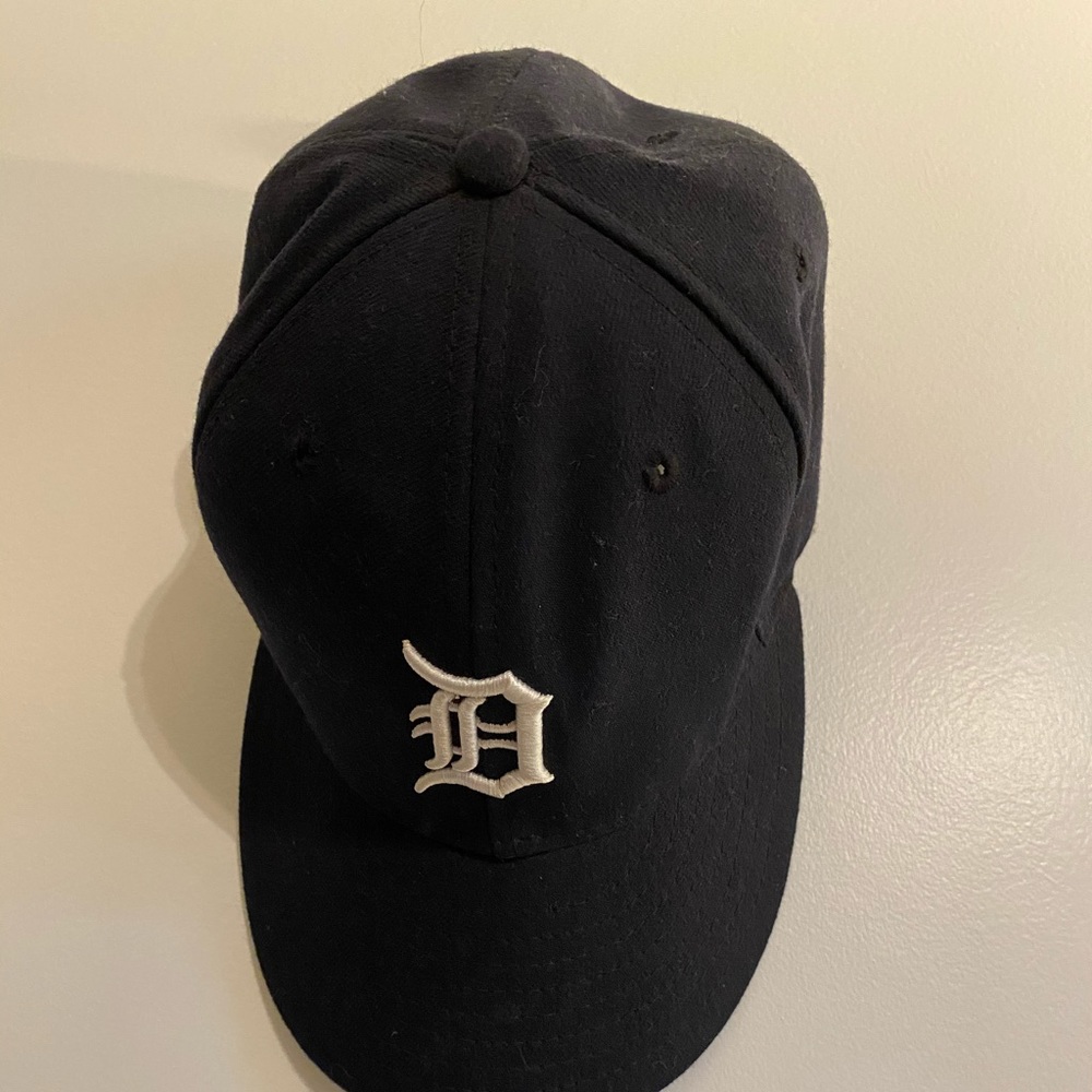 Men’s Detroit tigers hat